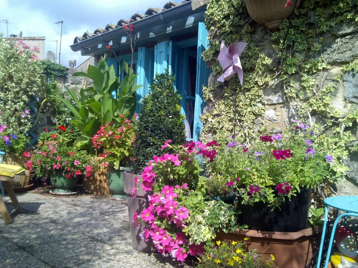 Riverside Home Cottage Trèbes Zewnętrze zdjęcie